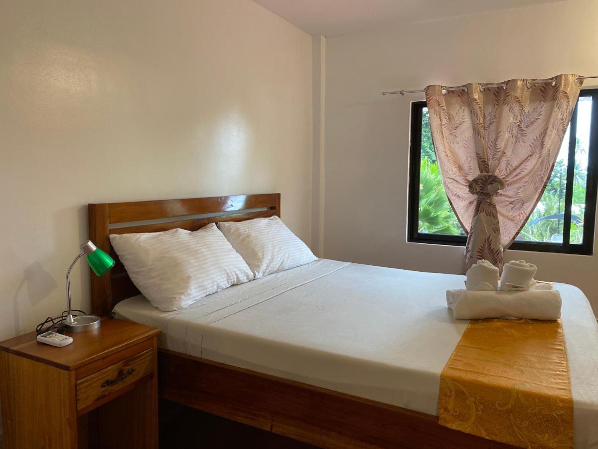 Tongatok Cliff Resort Mambajao Kültér fotó