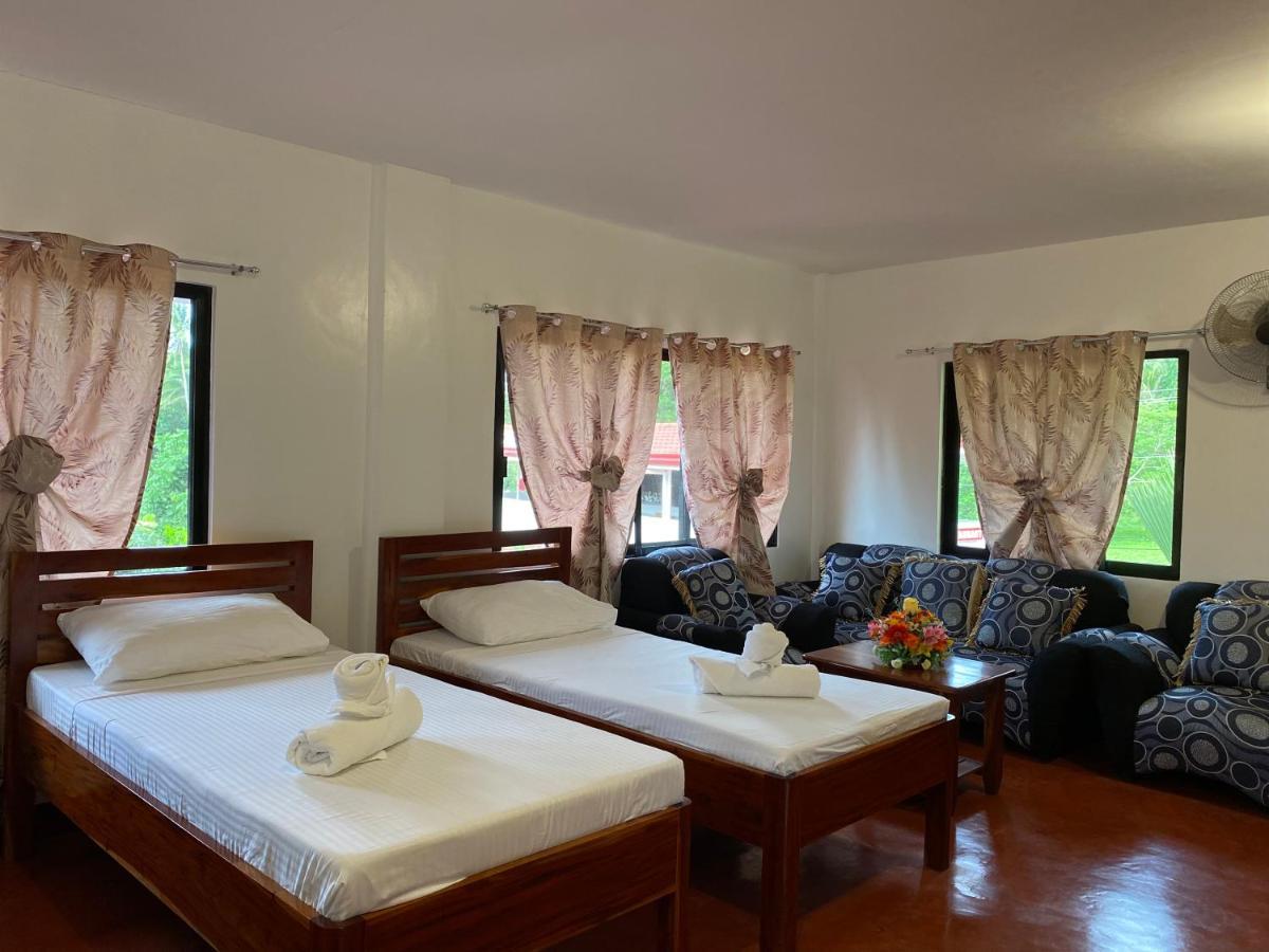 Tongatok Cliff Resort Mambajao Kültér fotó