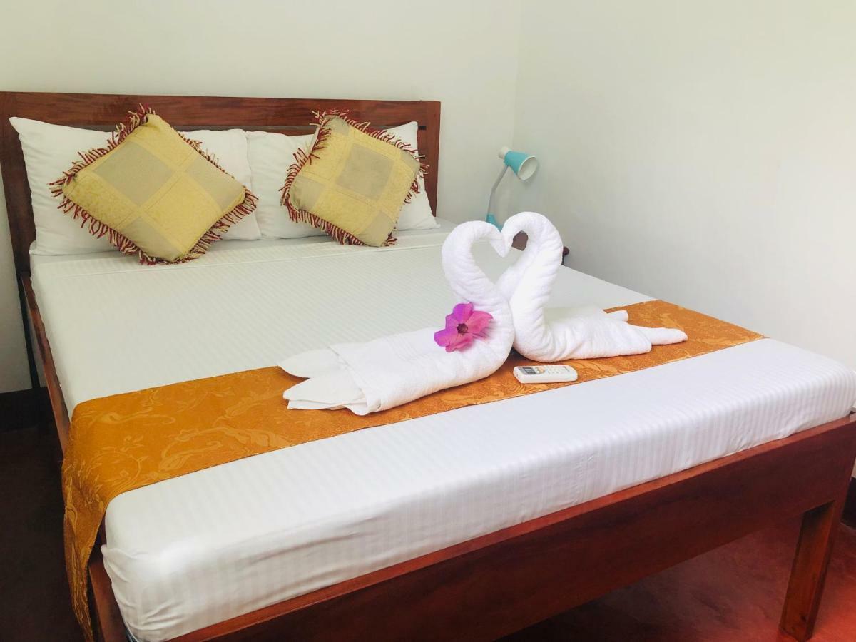 Tongatok Cliff Resort Mambajao Kültér fotó